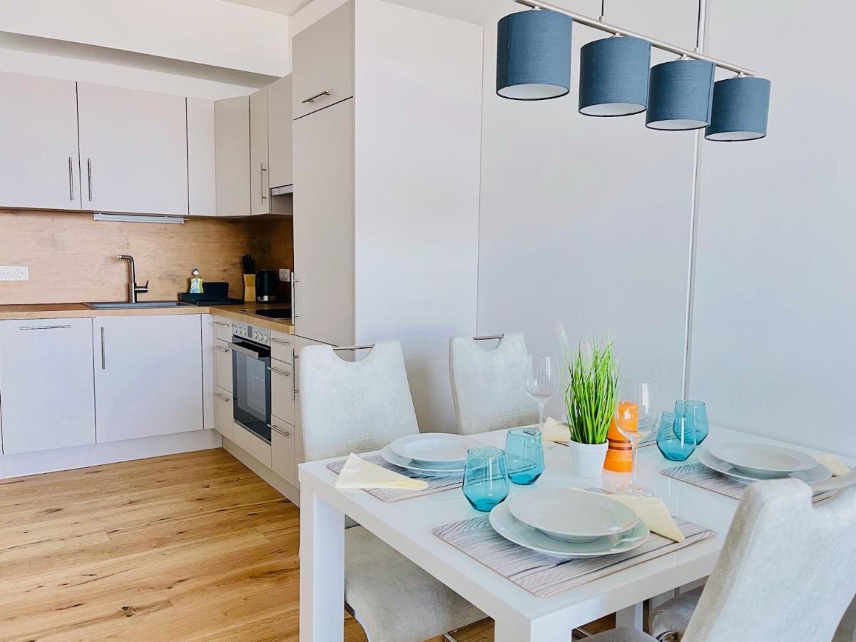 Triiiple Level 31 - Sonnenwohnen Apartment Mit Fantastischem Ausblick Und Parkplatz Відень Екстер'єр фото