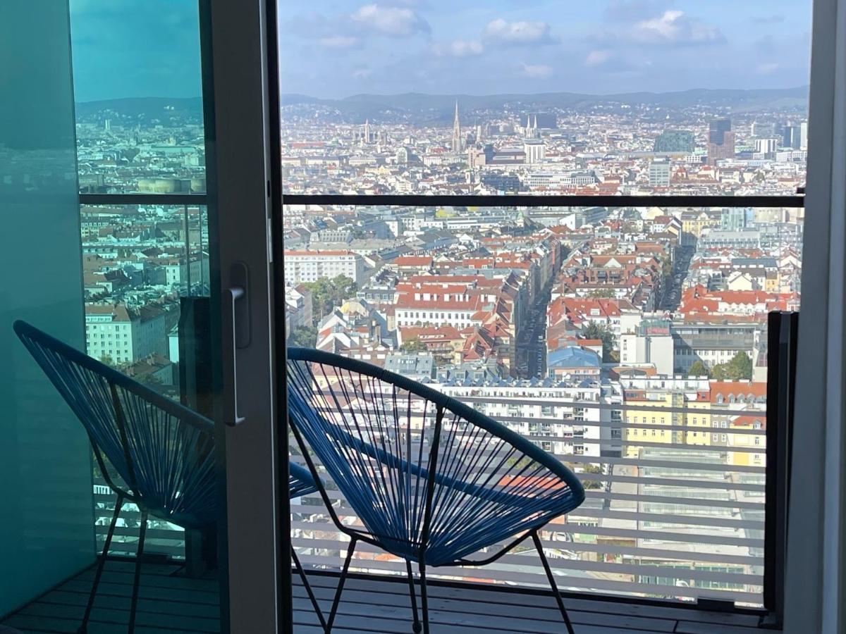 Triiiple Level 31 - Sonnenwohnen Apartment Mit Fantastischem Ausblick Und Parkplatz Відень Екстер'єр фото